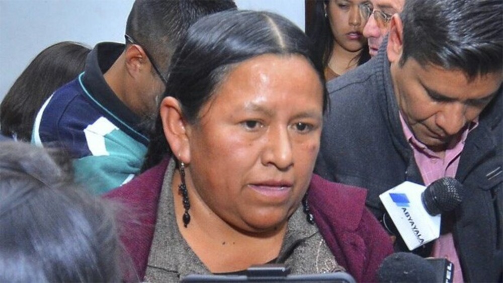 Nemesia Achacollo obtiene refugio temporal en Brasil tras escándalo del Fondo Indígena
