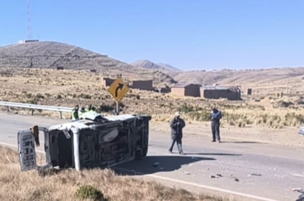 Trágico accidente en la carretera La Paz-Oruro deja cuatro fallecidos y tres heridos
