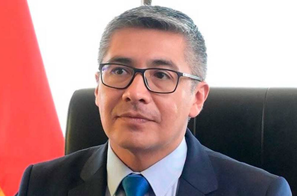 El Ministro Espinoza y la Omisión de su Residencia en la Declaración Jurada