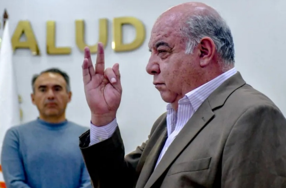 Denuncian a gerente de la CNS por un inesperado aumento en su patrimonio