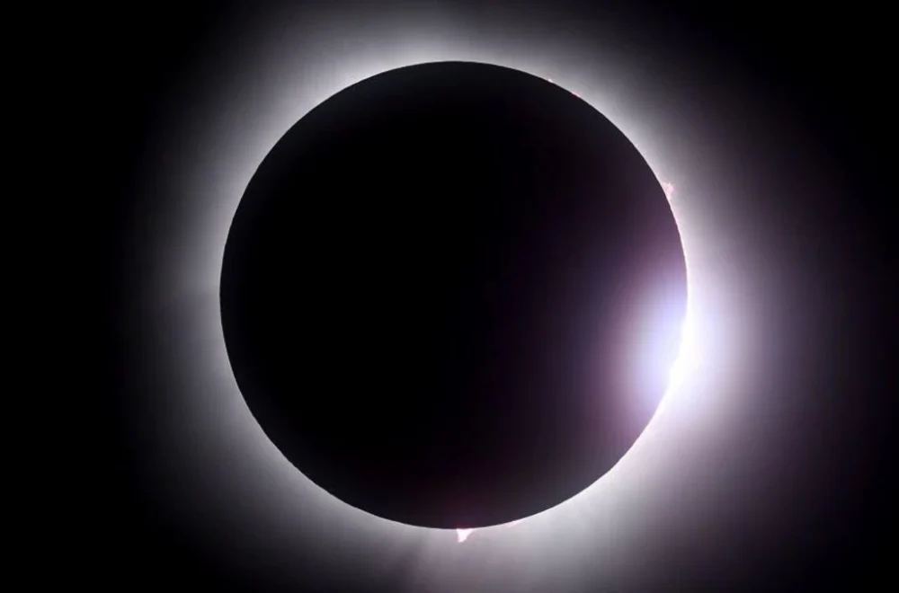 El fenómeno astronómico del siglo XXI: un eclipse inolvidable en la era digital