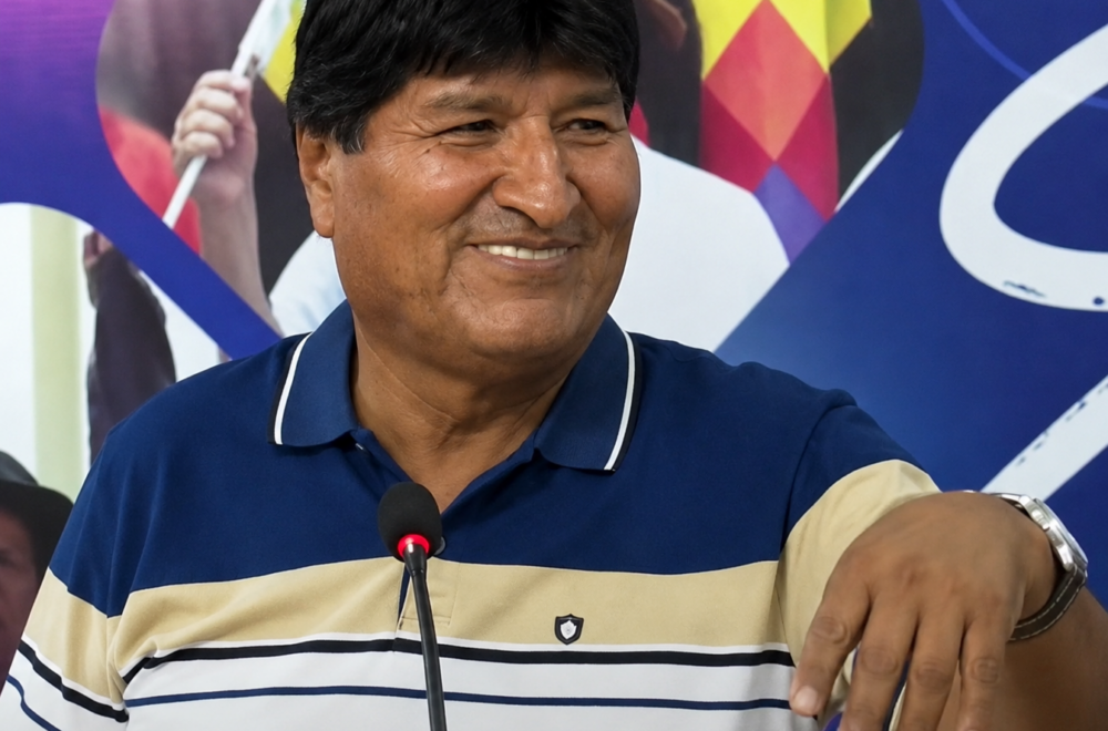 Evo Morales critica el desfile de Rodrigo Paz y provoca controversia en redes
