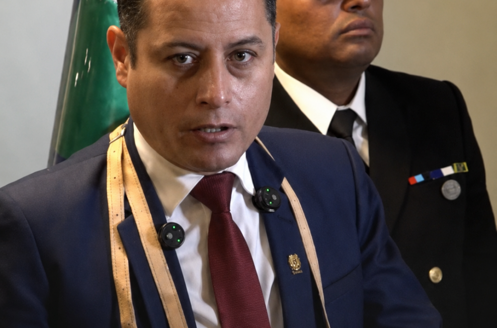 Lara recuerda que exautoridades deben cumplir con la Ley 1709: "La ley hay que respetarla"