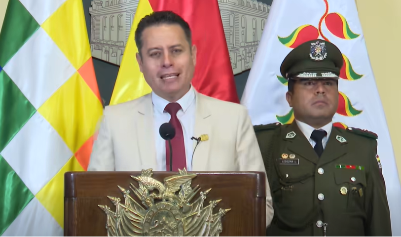 Lara reitera la obligación de arraigo para exautoridades: Camacho y Lupo no deben escapar a la ley