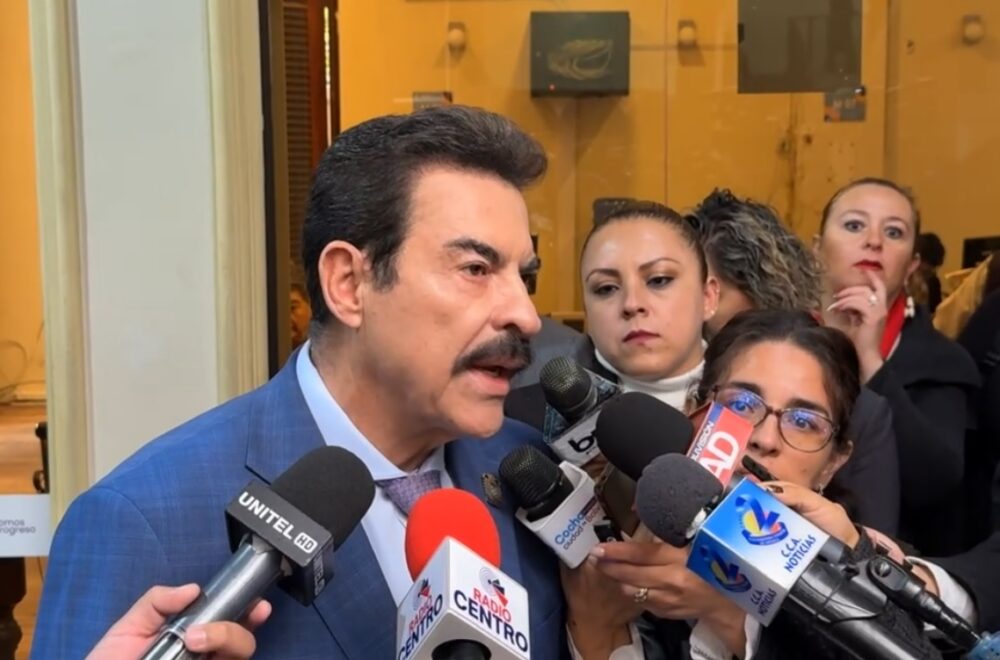 Manfred Reyes Villa critica el Decreto Supremo 5676 y exige su eliminación