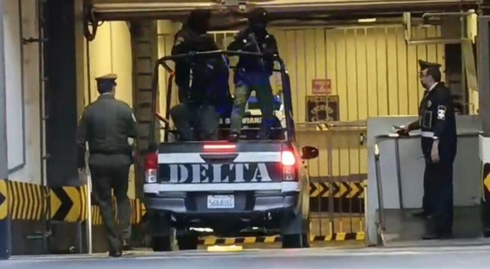 Oro incautado en Viru Viru es trasladado al BCB para su custodia