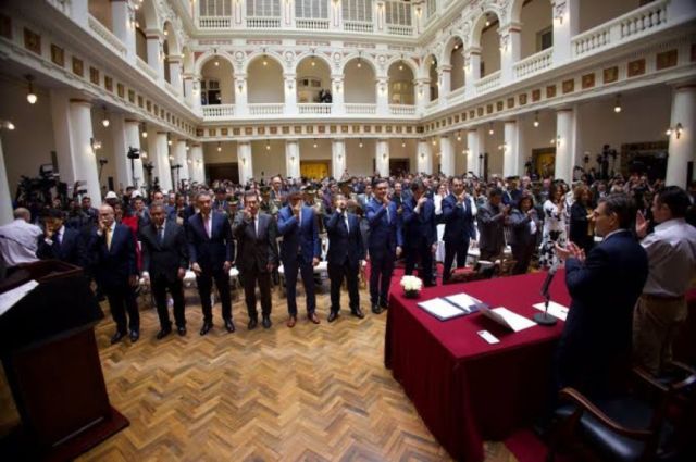 ¿Se avecinan cambios en el gabinete de Rodrigo Paz?