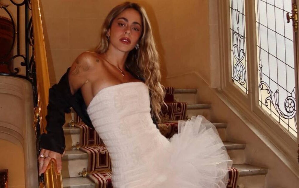 Tini Stoessel anuncia su compromiso matrimonial con Rodrigo De Paul