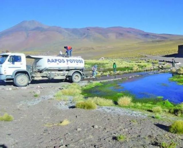 Proyectos de agua para Potosí en la agenda de senadores y Alcaldía