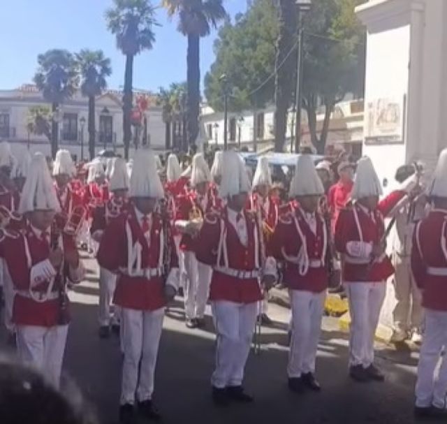 Celebración conjunta por el Bicentenario del Colegio Junín en Sucre