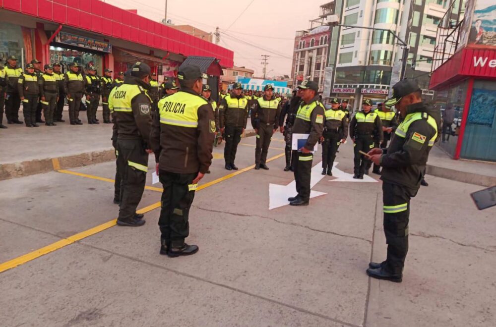 Operativos policiales en Oruro: 110 agentes en acción para mejorar la seguridad
