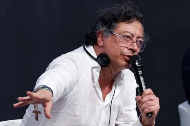 Gustavo Petro reafirma su permanencia en Colombia pese a amenazas