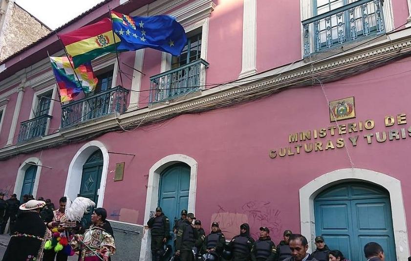 La Autonomía Cultural de Oruro: Una Necesidad Urgente