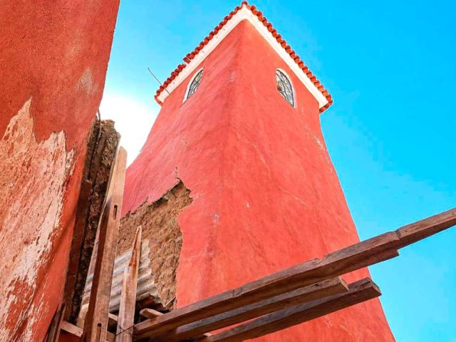Inspeccionan la Torre de Santa Bárbara en Potosí por daños estructurales