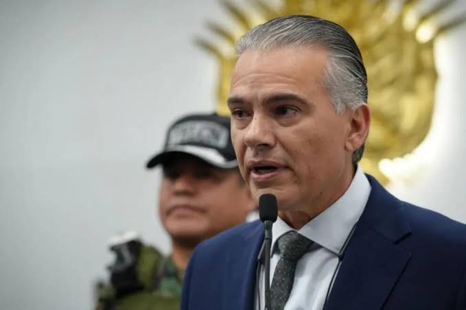 Cambios en el Gabinete ante la Ausencia de Paz