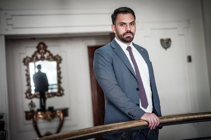 Eduardo Del Castillo critica la posible extensión del estado de excepción en Bolivia