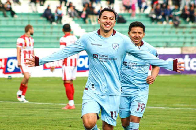 Bolívar se consolida en la cima tras una contundente victoria