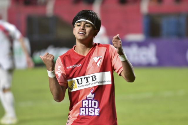 Always Ready se afianza en la cima tras vencer 4-0 a Nacional Potosí