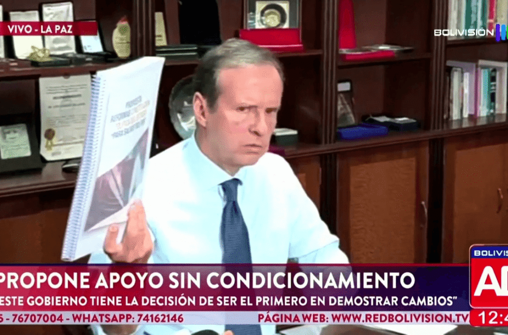 Agrupación Libre plantea reformas a la Constitución y nueva ley de hidrocarburos
