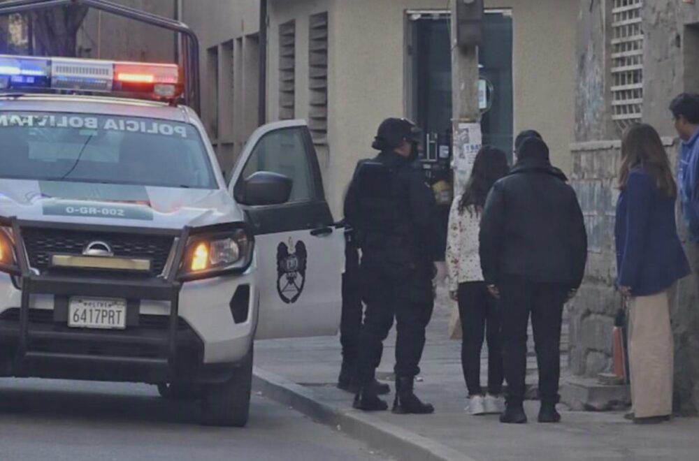 Intervención de autoridades tras hallazgo de menores alcoholizados en Oruro