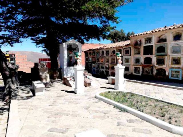Tres proyectos para el Cementerio General de Potosí