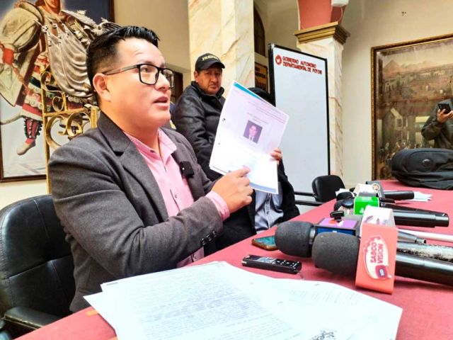 Irregularidades en el Sedes: abogado fallecido firma documentos en 2026