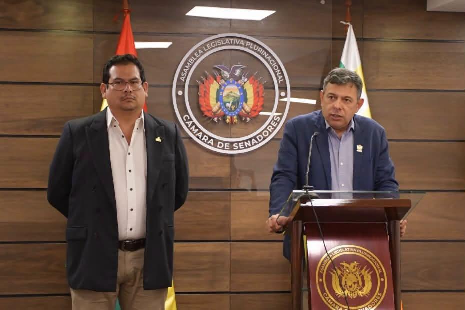 Piden al Fiscal General que se aparte mientras se investigan acusaciones de Estados Unidos
