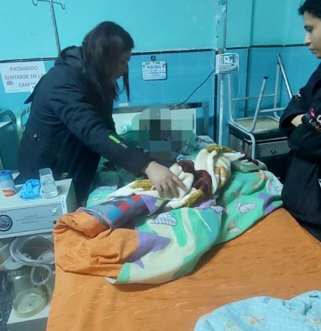 Madre e hijos en estado crítico tras posible envenenamiento en Villazón