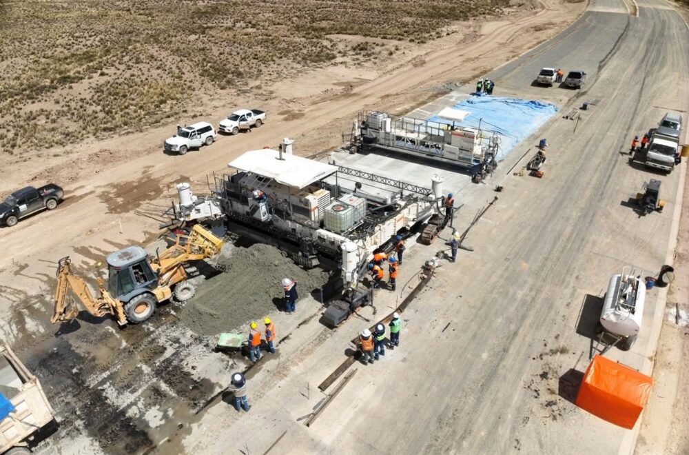 Reactivación de la Doble Vía Oruro – Challapata impulsa el comercio nacional