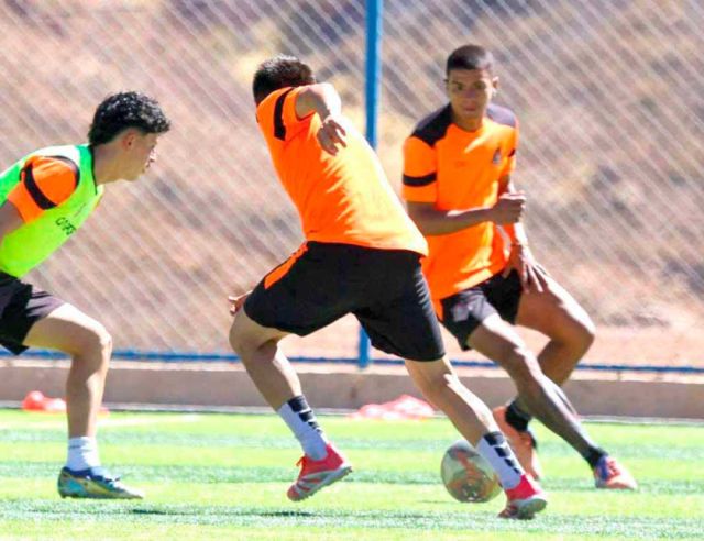 Deportivo Mineros y Wilstermann Cooperativas preparan sus próximos compromisos en la Copa Simón Bolívar