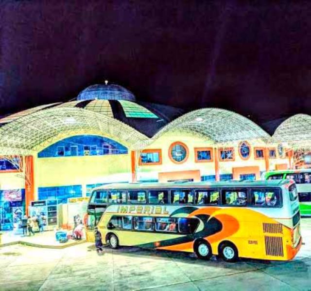 Reducción del servicio de buses en Potosí por escasez de diésel