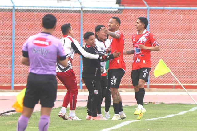 Nacional Potosí busca escalar a la quinta posición