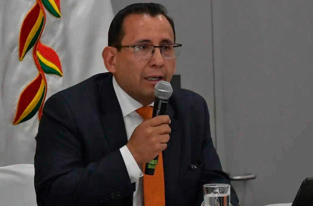 Reorganización de empresas públicas: una medida económica, según el Gobierno