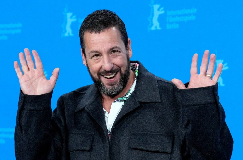Adam Sandler: Un recorrido de la comedia a la complejidad dramática en sus 60 años