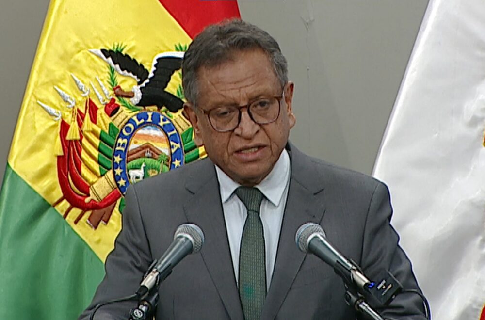 Oviedo denuncia vínculos entre narcoterrorismo y bloqueos en Bolivia