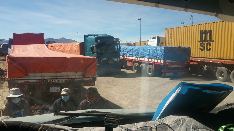 Sanciones para el transporte de mineral sin carpa en Potosí