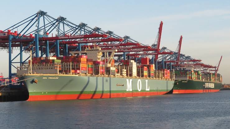Transportistas advierten sobre aumento de costos de fletes y su impacto en el comercio exterior