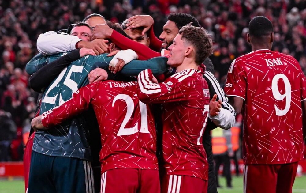 Liverpool elimina al Chelsea y avanza a cuartos de final de la Copa de la Liga