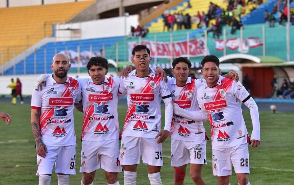Nacional Potosí avanza con firmeza a cuartos de final