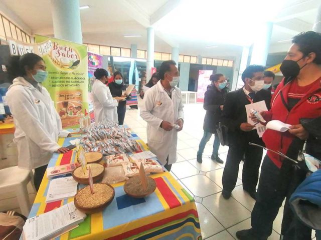 Feria de degustación busca mejorar el desayuno escolar en Potosí