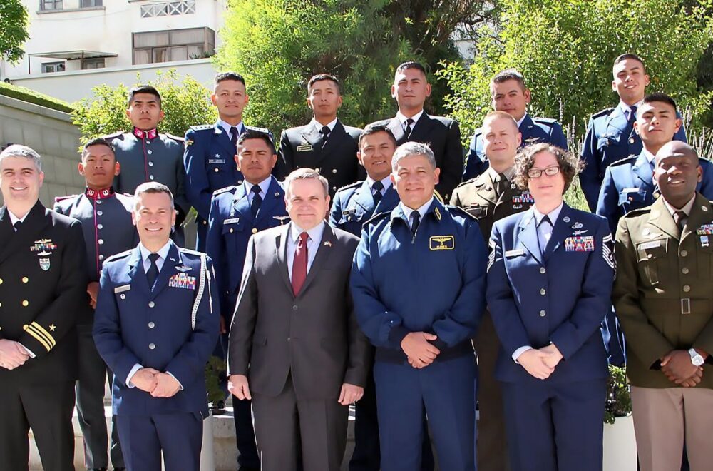 Militares bolivianos reciben formación en Estados Unidos