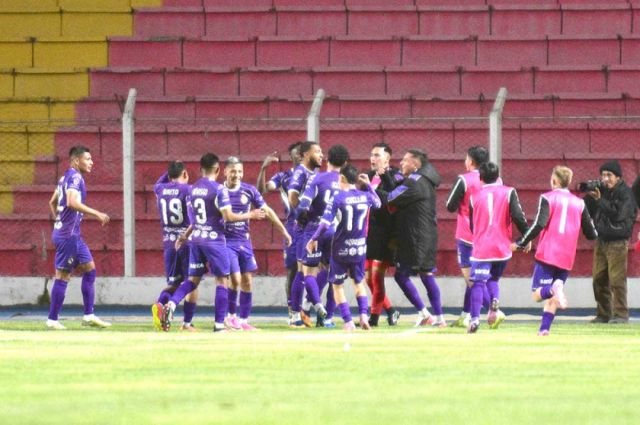 Real Potosí se prepara para enfrentar a San Antonio