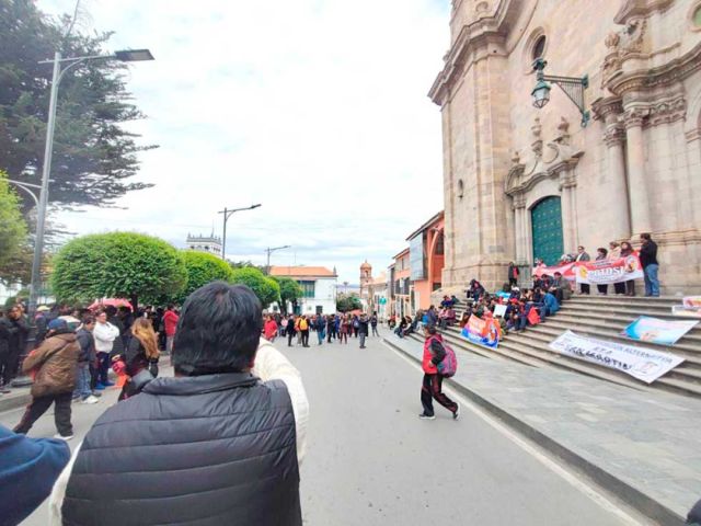 Maestros de Potosí en alerta ante posibles nuevas movilizaciones