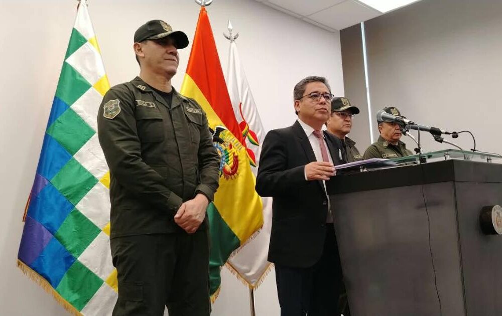 Investigaciones sobre fiscales aprehendidos incluyen análisis de celulares