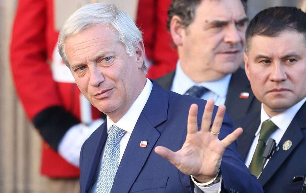 Crisis en el gobierno de Kast por reducción de penas a condenados por delitos sexuales