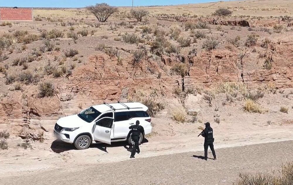Recuperan en Villazón una vagoneta robada en Jujuy, Argentina