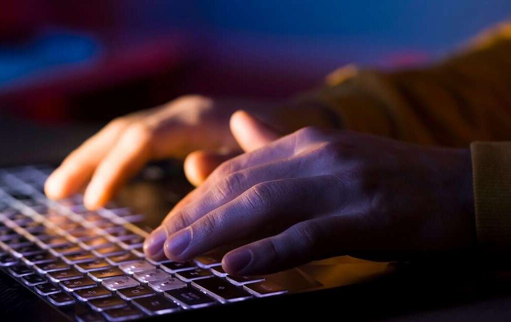 Fallas críticas en PHP obligan a cierre de sitios web a nivel global