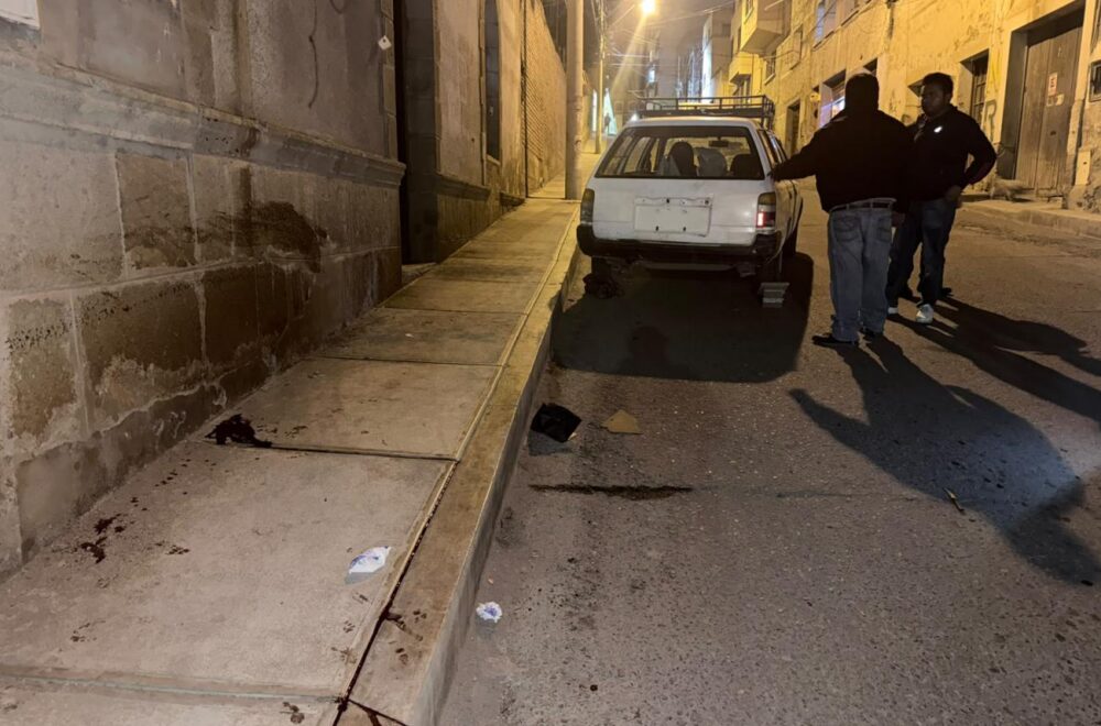 Menor es atropellada por vagoneta en una peligrosa maniobra