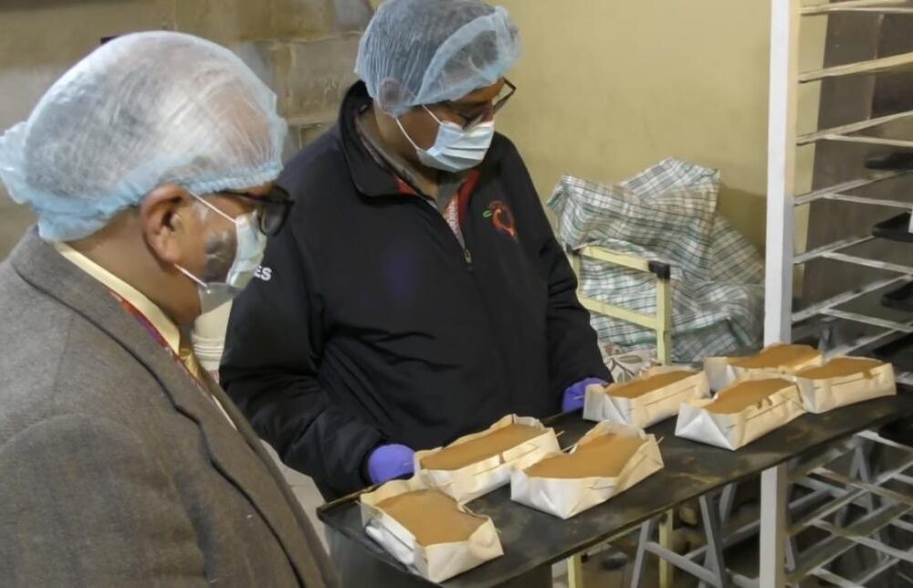 Inspecciones sanitarias aumentan en panaderías de Oruro por Todos Santos